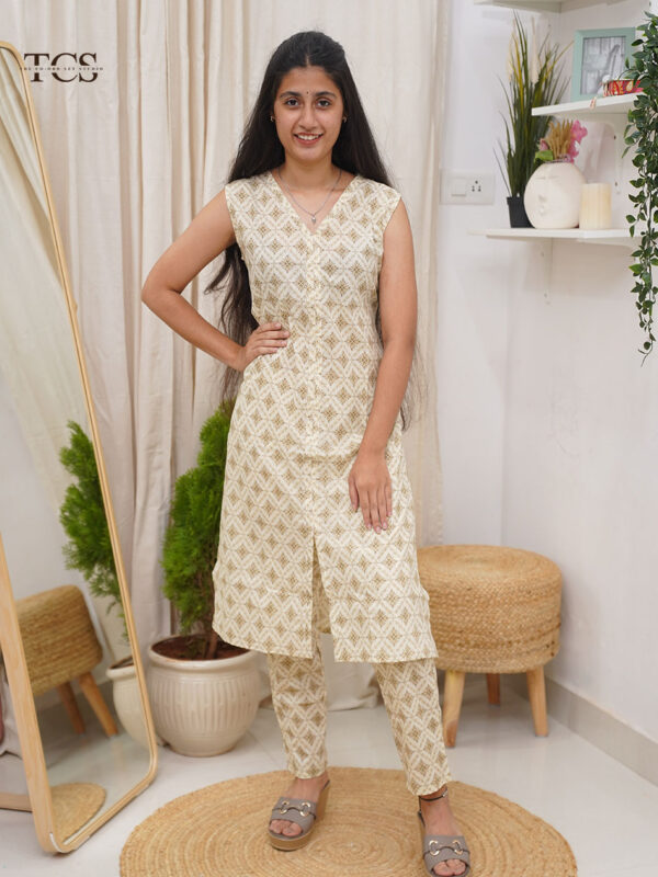 Beige Geometric Print Sleeveless Kurti Set