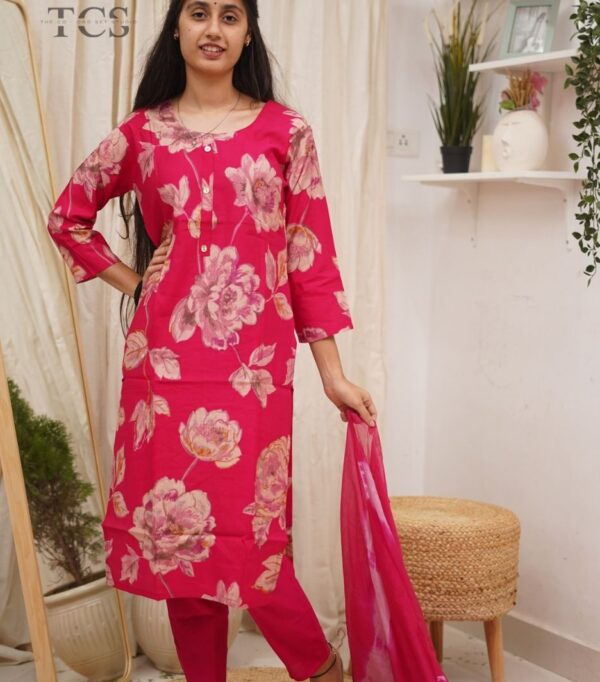 Rosy Charm Floral Cotton Kurti Set With Shibori Dupatta