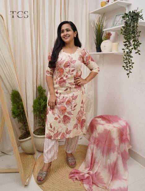 Blush Garden Printed Cotton Kurti Set (With Dupatta)