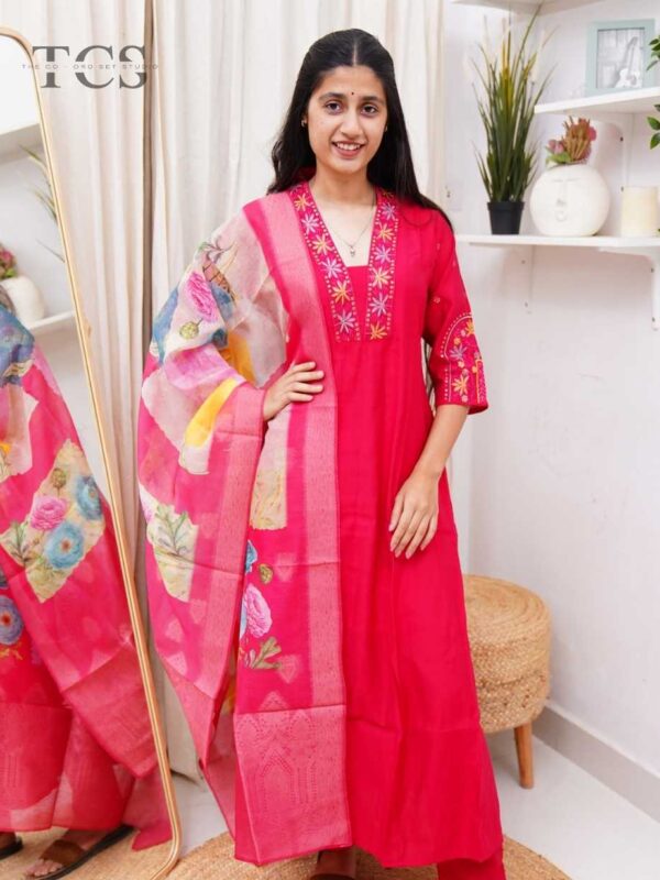 Rosy Bloom Rayon Embroidered 3-Piece Set